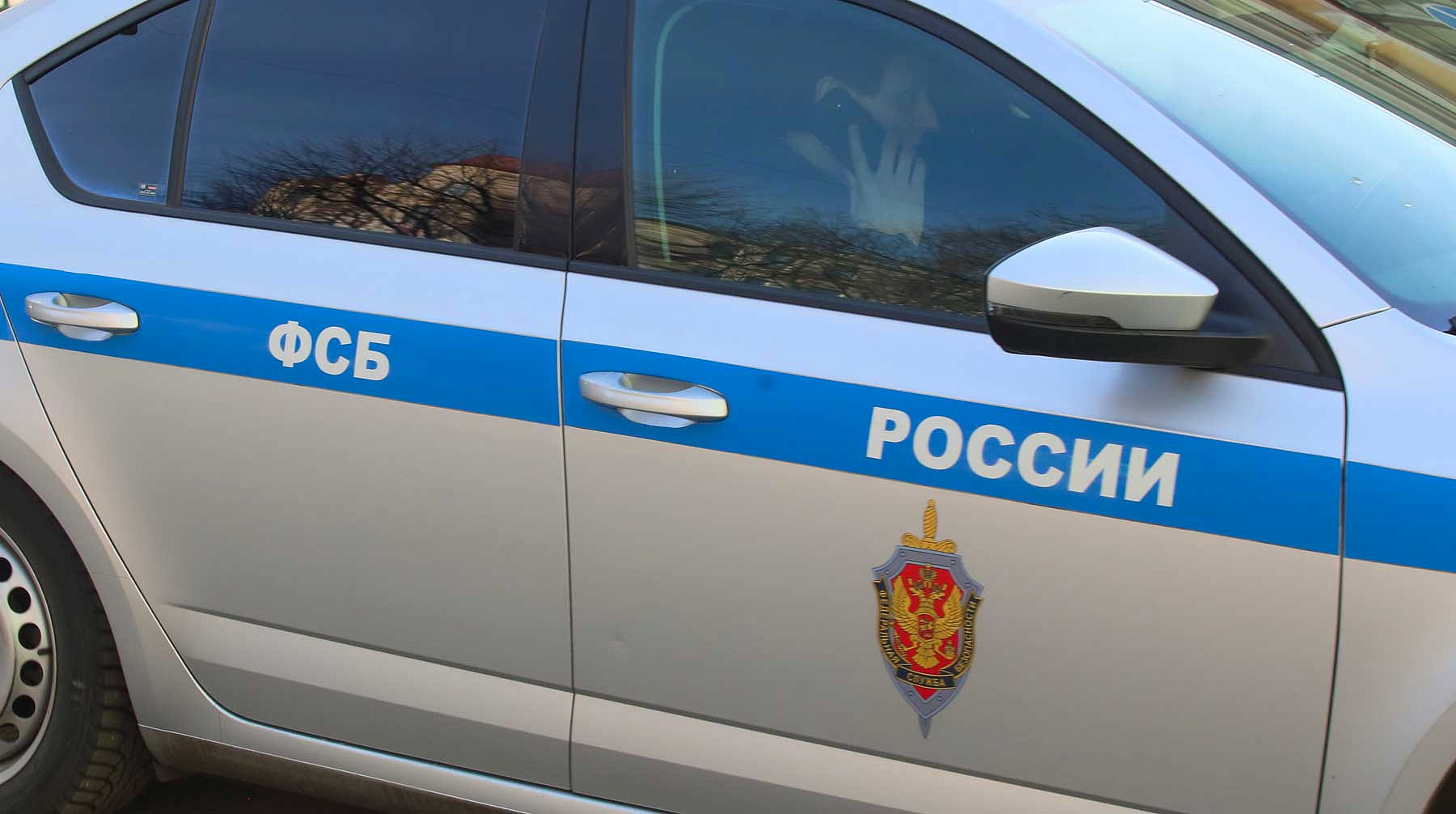 В Крыму задержаны замминистра и сотрудник ФСБ В Крыму задержаны замминистра и сотрудник ФСБ